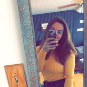 Meet your Posher, Janelle